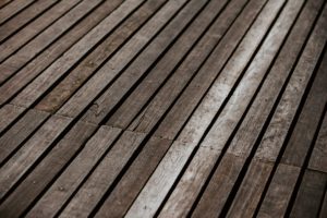 atelier-b-parquet-abime